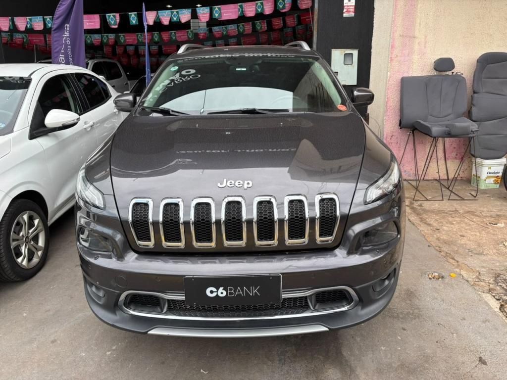 Jeep Cherokee Cherokee Limited 3.2 4x4 V6 Aut. 2015