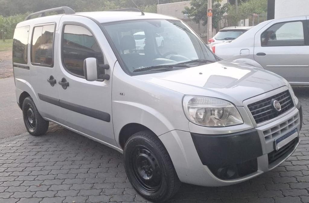 Fiat Doblo ESSENCE 1.8 16V FLEX 7L 2018