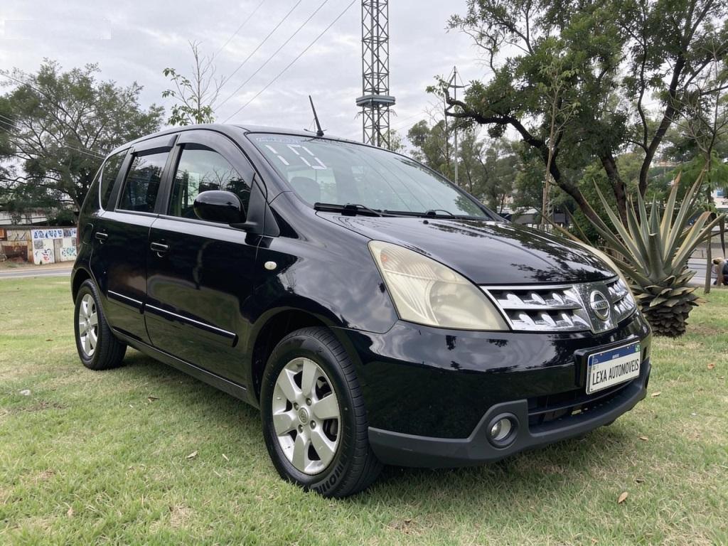 Nissan Livina 2010