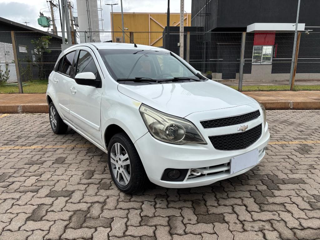 Chevrolet Agile AGILE LTZ EASYTRONIC 1.4 8V FLEXPOWER 5P 2013