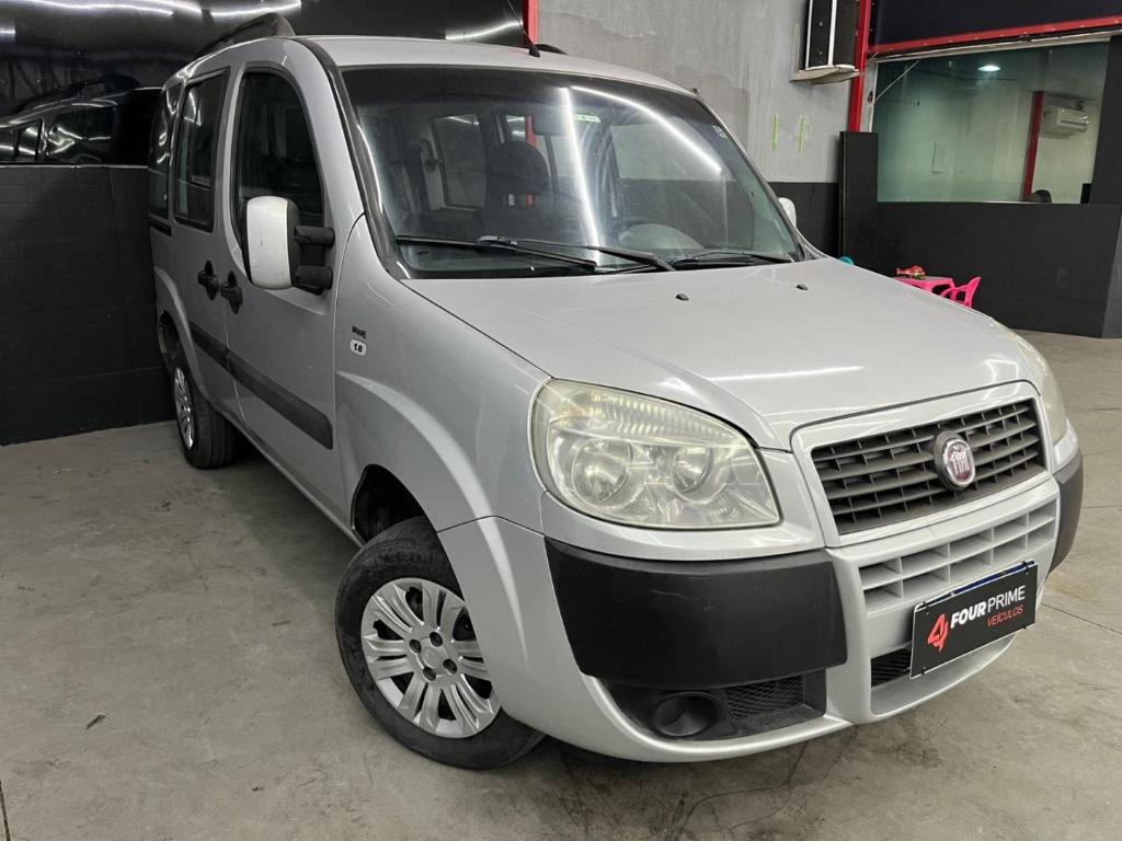 Fiat Doblo HLX 1.8 16V FLEX 2011
