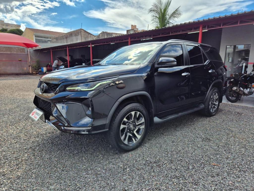 Toyota Sw4 2.8 Tdi Srx Platinum 7l Auto 4wd 2024