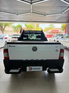 Foto do veículo Fiat Strada 1.4 Mpi Fire Flex 8v Cs