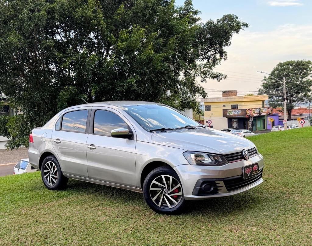 Volkswagen Voyage VOYAGE  Trendline 1.0 T.Flex 8V 4p 2017