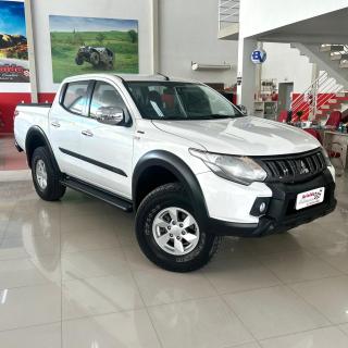 Foto do veículo Mitsubishi L200 Triton 3.5 4x4 Cd V6 24v 4p Automático