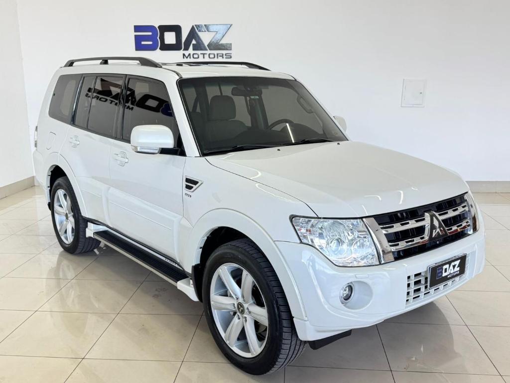 Mitsubishi Pajero 2014