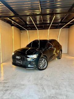 Foto do veículo Audi Q3 Black Ed. 1.4 Tfsi Flex/black S-tron.