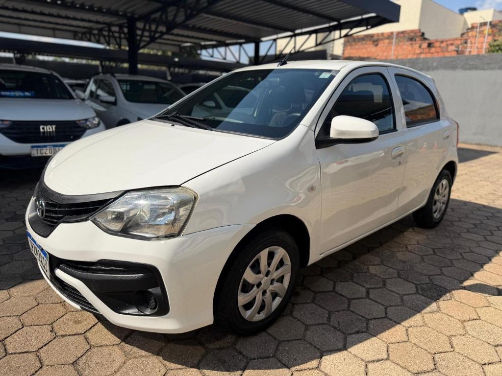 Toyota Etios 1.3 X 16V FLEX 4P MANUAL 2018