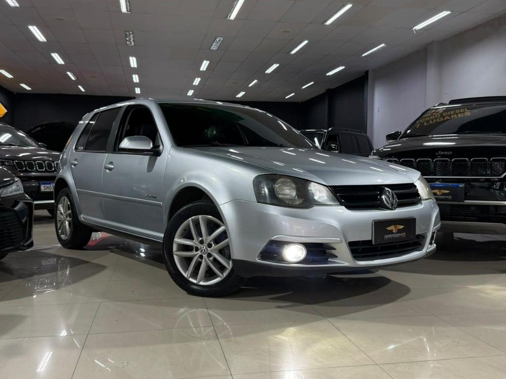 Volkswagen Golf 2.0 Total Flex Sportline Tiptronic 2011