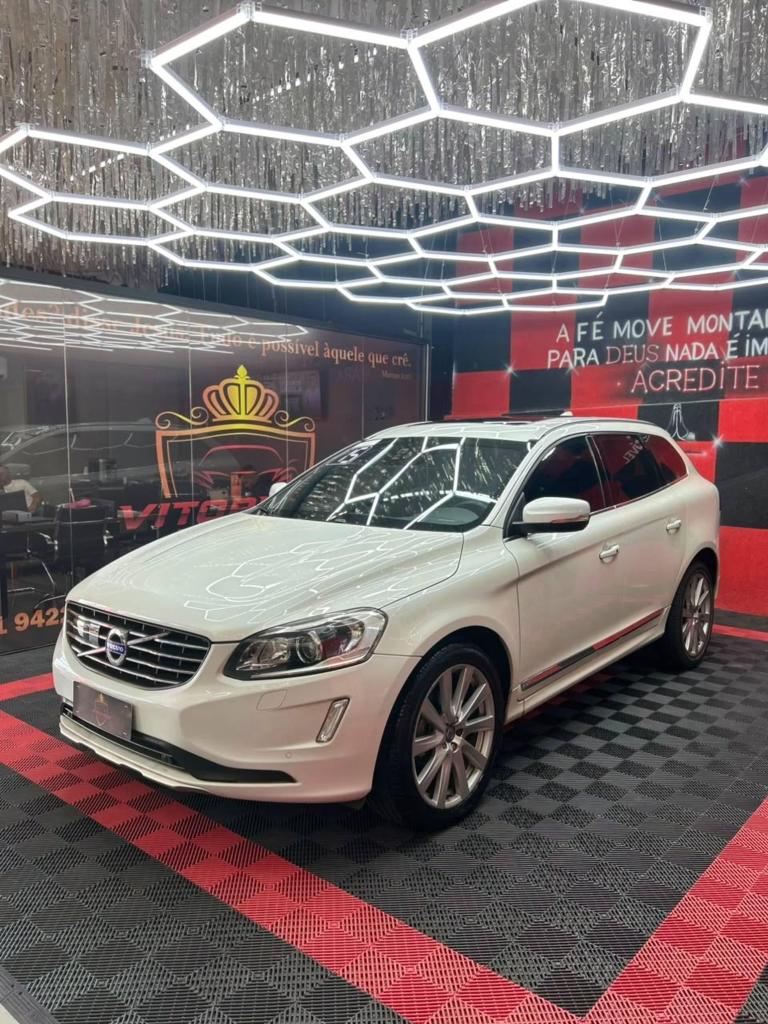 Volvo Xc60 2015