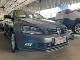Foto do veículo Volkswagen Jetta Trendline 2.0 T.flex 8v 4p Tip.