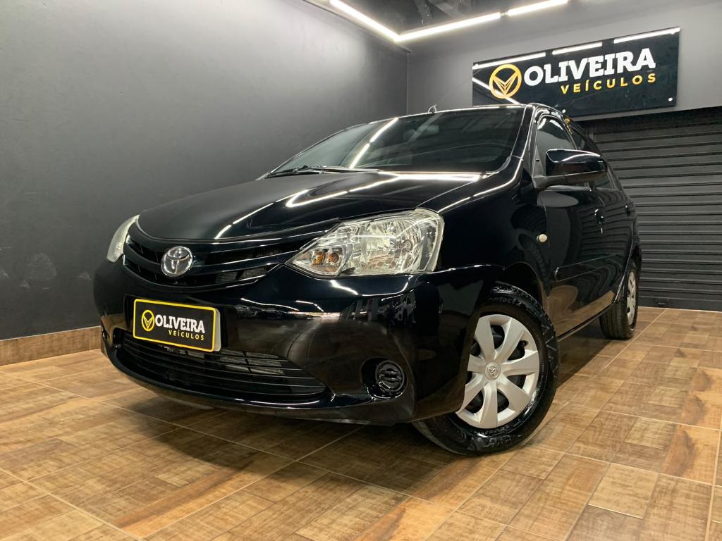 Toyota Etios 1.5 T Flex Sedan X 2015