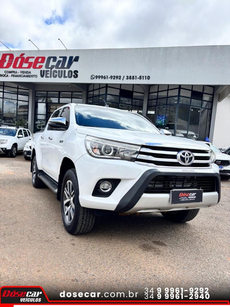 Toyota Hilux HILUX CD SRX 4X4 2.8 TDI 16V DIESEL AUT. 2018