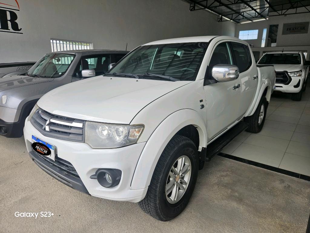 Mitsubishi L200 Triton 3.2 Did H Hpe Auto 4wd 2015