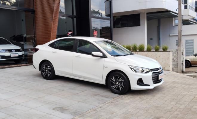 Chevrolet Onix Sedan Plus Lt