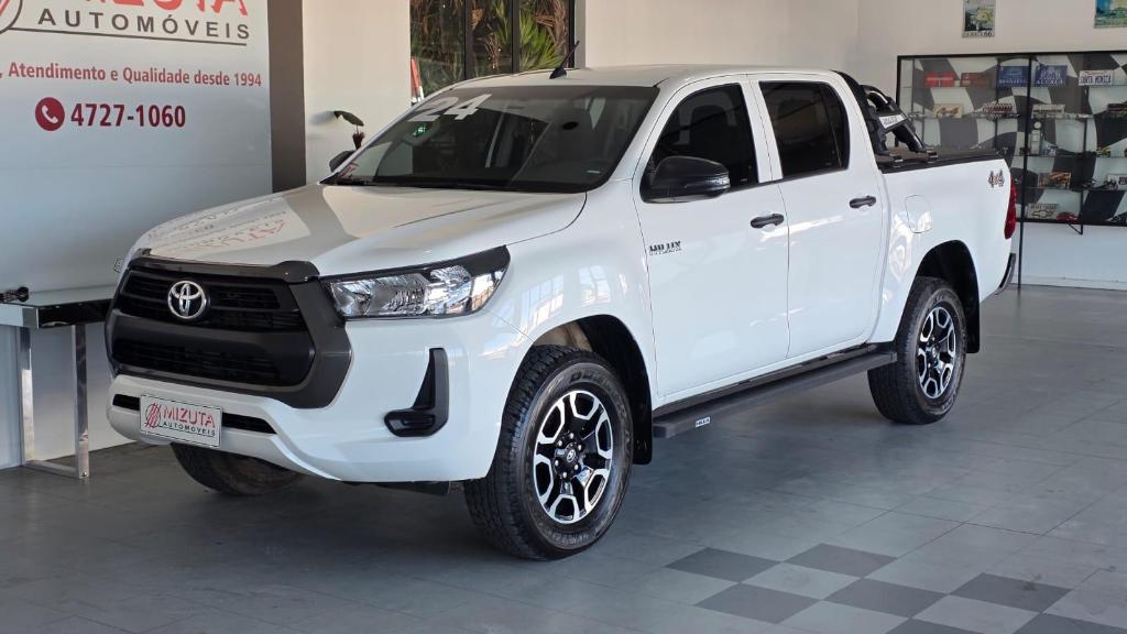 Toyota Hilux OTHERS 2024