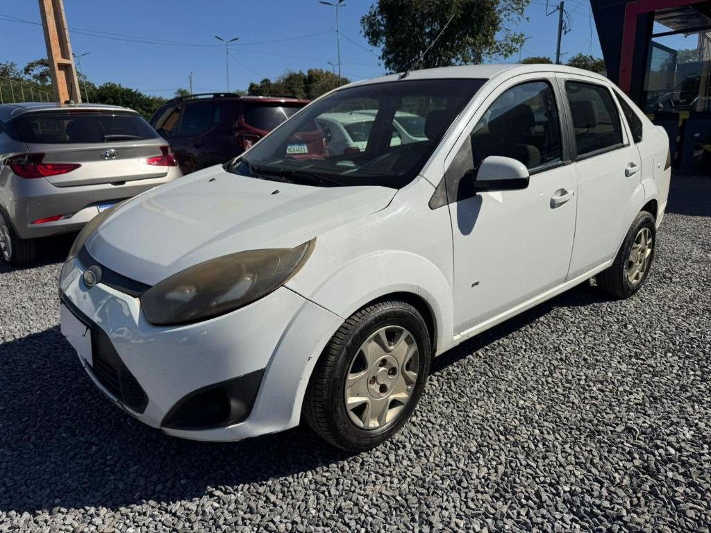 Ford Fiesta Fiesta 1.6 16V Flex Mec. 5p 2014