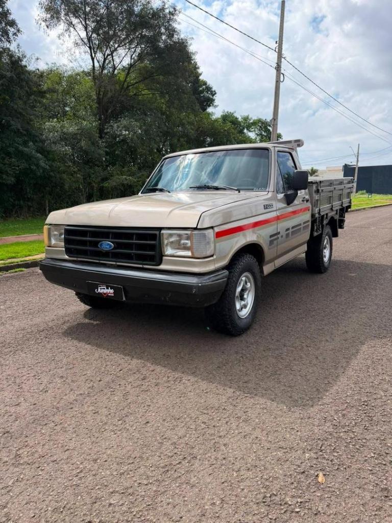 Ford F-1000 F-1000 S. S. Diesel / S.S. Diesel Turbo 1995