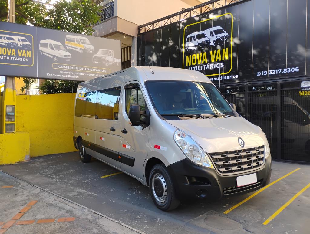 Renault Master 2.3 DCI DIESEL MINIBUS EXECUTIVE 16L L3H2 3P MANUAL 2019