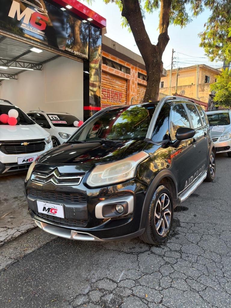 Citroën Aircross GL 1.6 MT FLEX 2011
