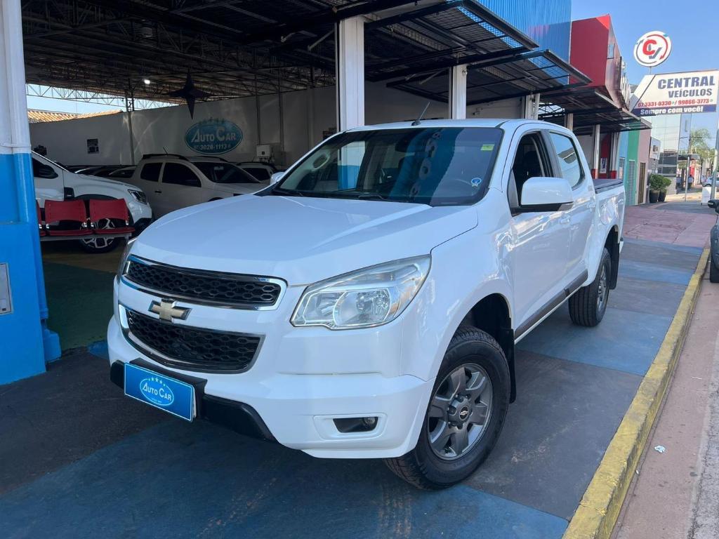 Chevrolet S10 2.4 Flexpower Cabine Dupla Advantage 2016