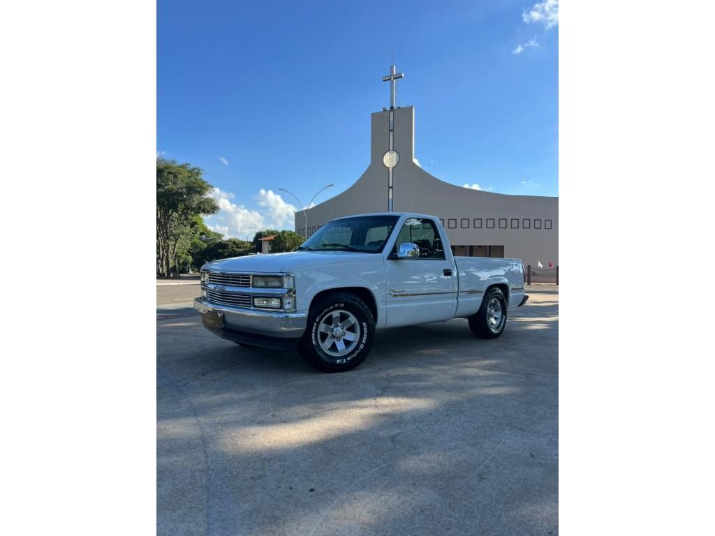 Chevrolet Silverado 2001
