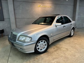 Foto do veículo Mercedes-benz C-180 Cgi Classic 1.8 16v 156cv Aut.