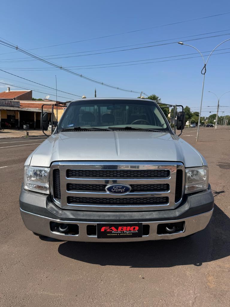 Ford F-350 3.9 TURBO INTERCOOLER DIESEL 2P MANUAL 2015