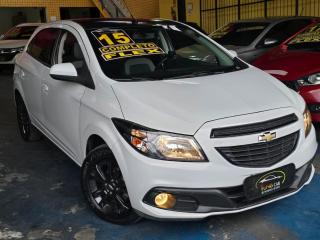 Foto do veículo Chevrolet Onix Hatch Seleção 1.0 8v Flex 5p Mec.