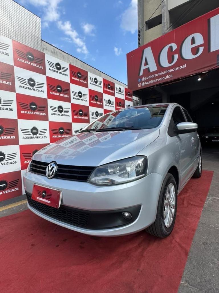 Volkswagen Fox Fox 1.6 Mi I MOTION Total Flex 8V 5p 2014