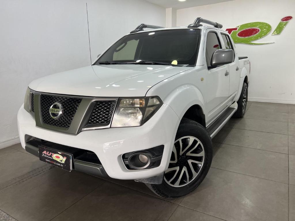 Nissan Frontier Frontier SV AT.CD 4x4 2.5 TB Diesel Mec. 2015