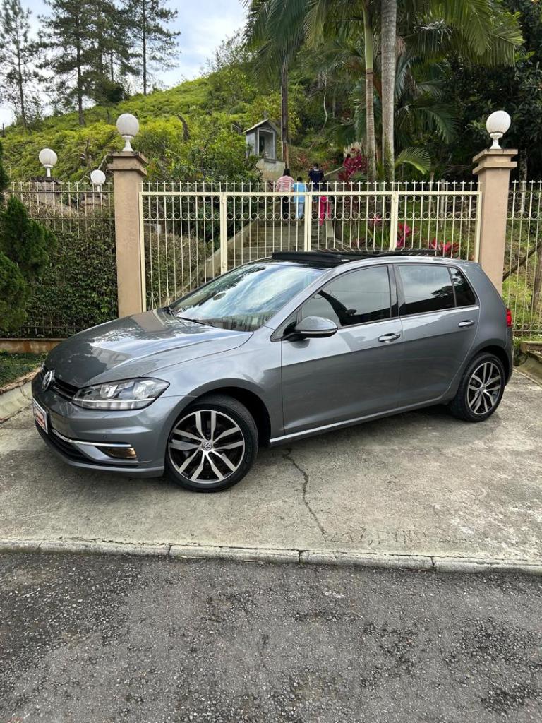 Volkswagen Golf Golf Comfort. 200 TSI 1.0 Flex 12V Aut. 2018