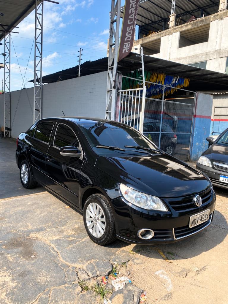 Volkswagen Voyage 1.0 Tec Total Flex 2013