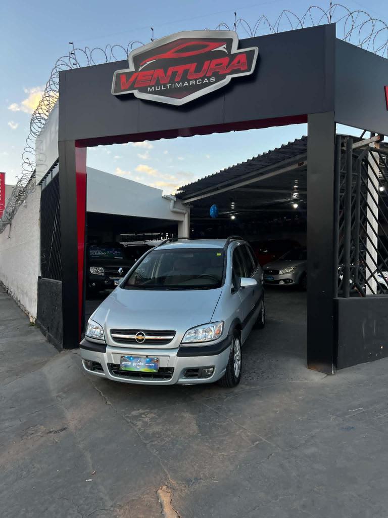 Chevrolet Zafira Zafira Comfort 2.0 MPFI FlexPower 8V 5p 2011