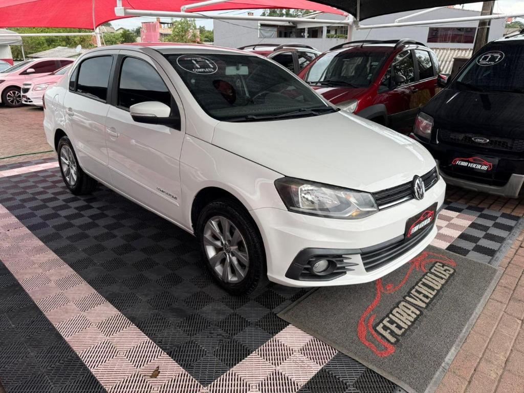 Volkswagen Voyage 1.0 FLEX 12V 4P 2017
