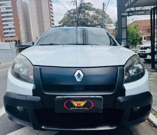 Foto do veículo Renault Sandero Step. R. Curl Hi-power 1.6 8v 5p