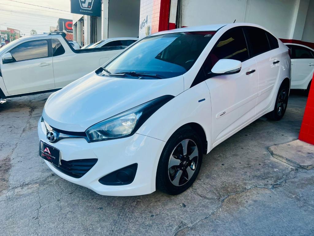 Hyundai Hb20S 2015