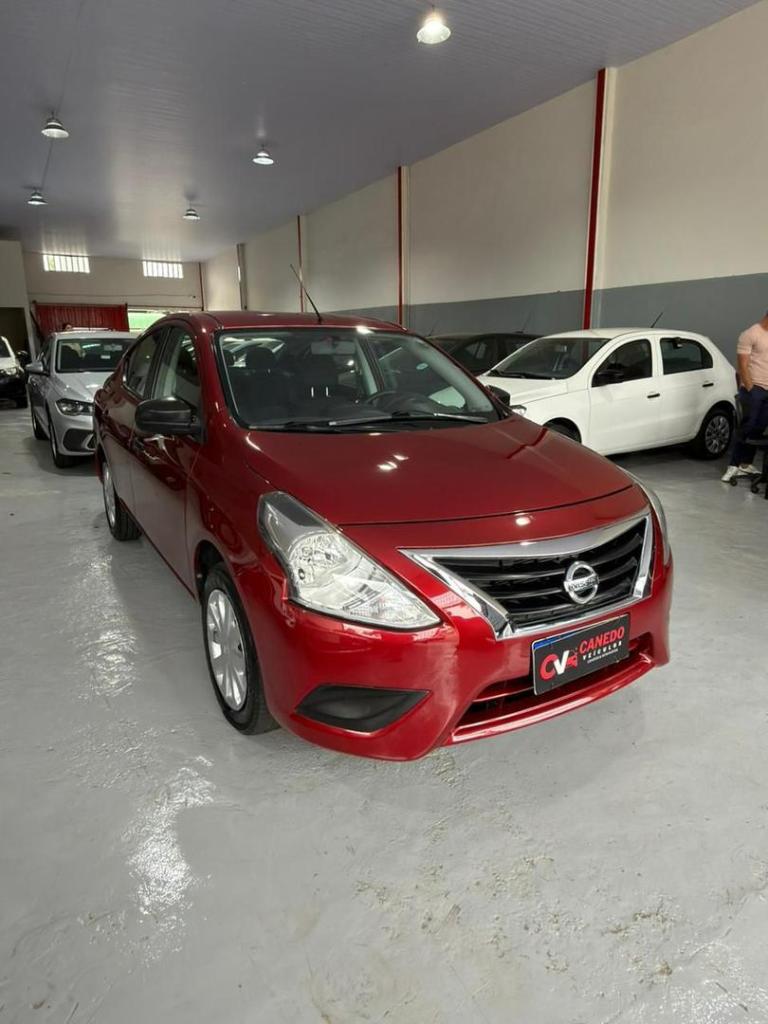 Nissan Versa 2021