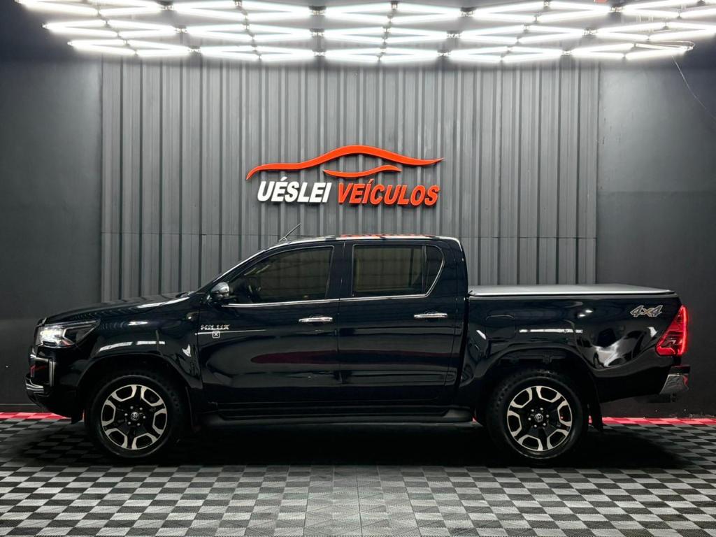 Toyota Hilux Hilux CD SRX 4x4 2.8 TDI 16V Diesel Aut. 2021