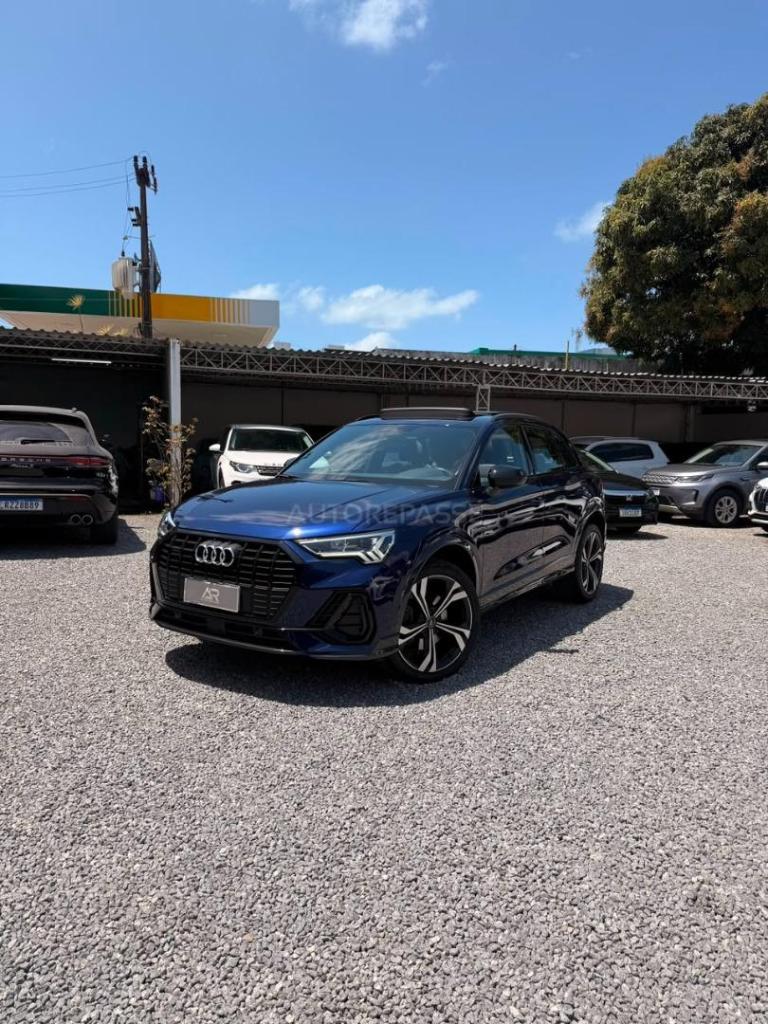 Audi Q3 Q3 Perf. Black 2.0 TFSI Tiptr. Quattro 2024