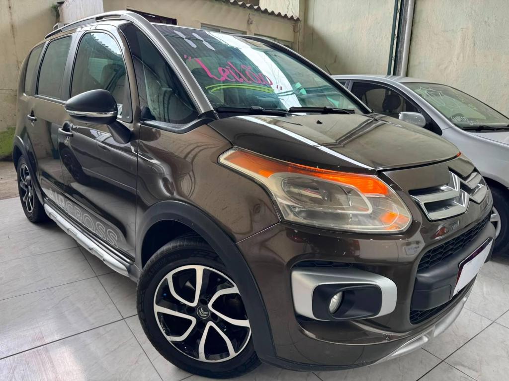 Citroën C3 Picasso C3 Picasso GLX 1.6 Flex 16V 5p Mec. 2011