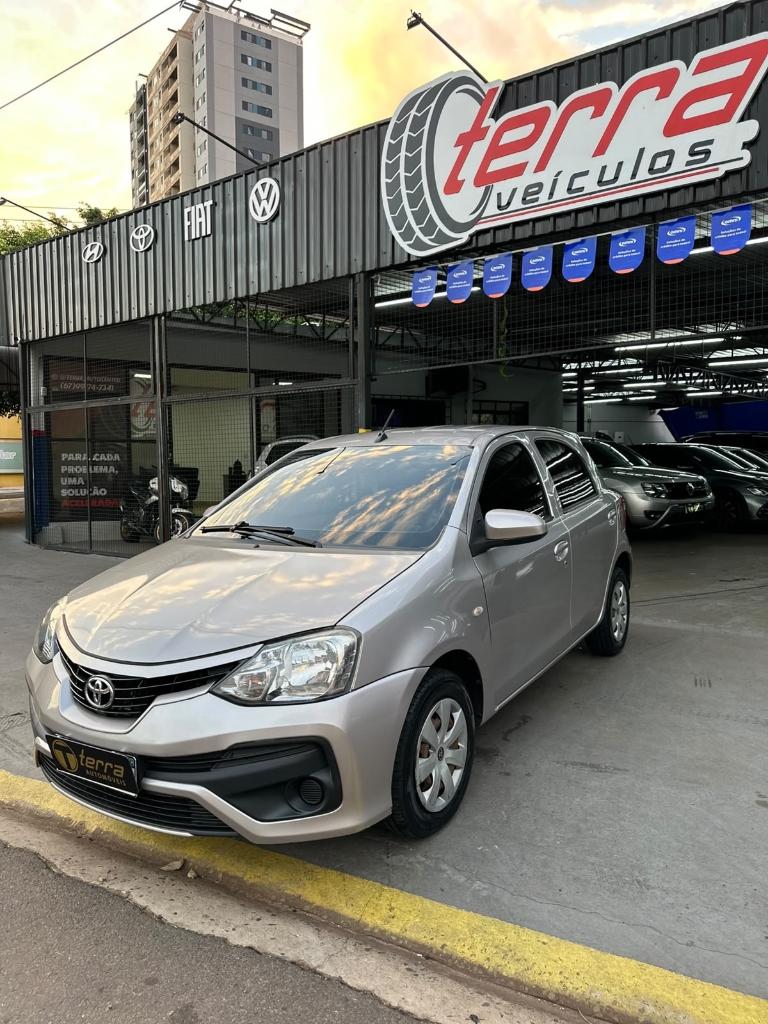 Toyota Etios 1.3 X 16V FLEX 4P MANUAL 2018