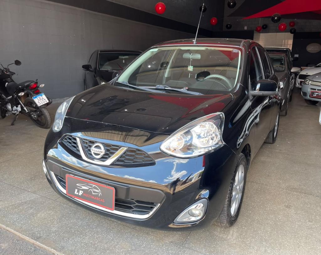 Nissan March ACTIVE 1.0 16V FLEX 2015
