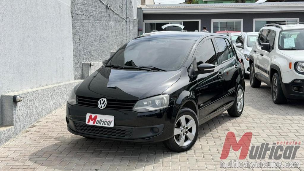 Volkswagen Fox 1.0 MI TOTAL FLEX 8V 5P 2011