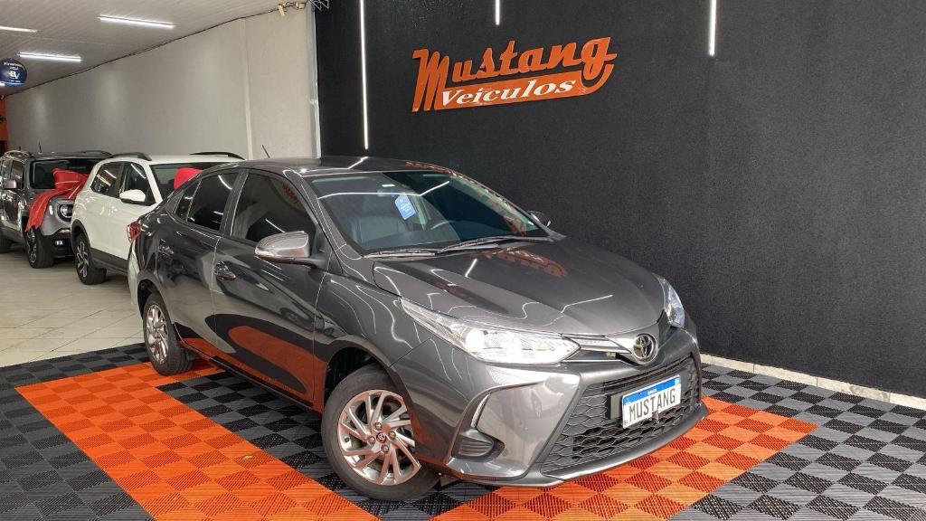 Toyota Yaris YARIS XS Sedan 1.5 Flex 16V 4p Aut. 2024