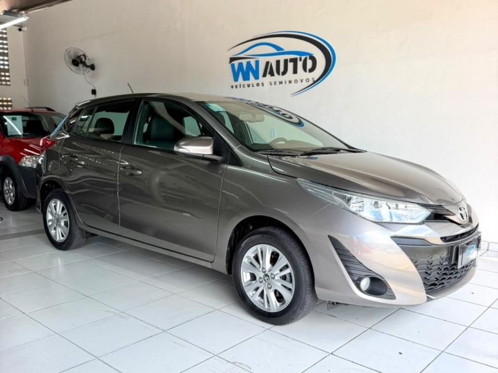 Toyota Yaris 1.3 16V FLEX XL LIVE MULTIDRIVE 2019