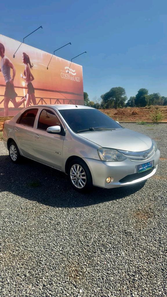 Toyota Etios ETIOS XLS 1.5 Flex 16V 5p Mec. 2015