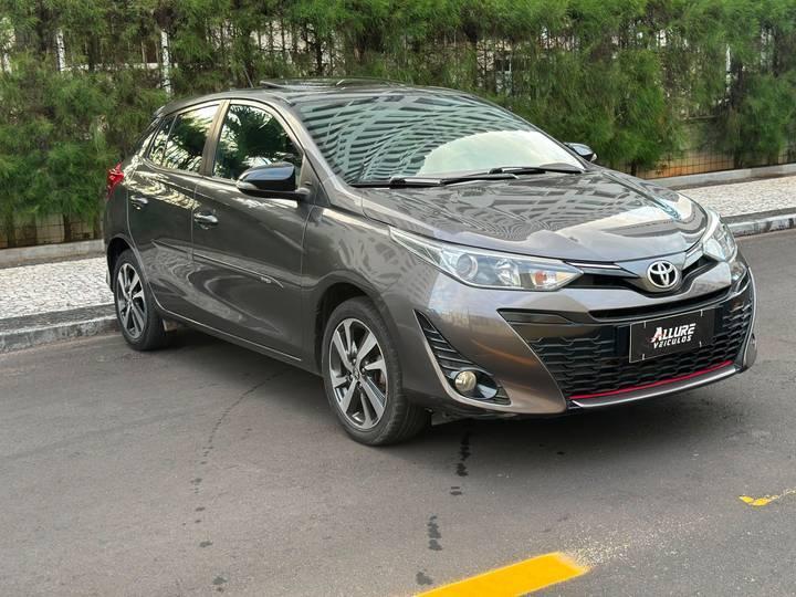 Toyota Yaris S 1.5 16V CVT 2021
