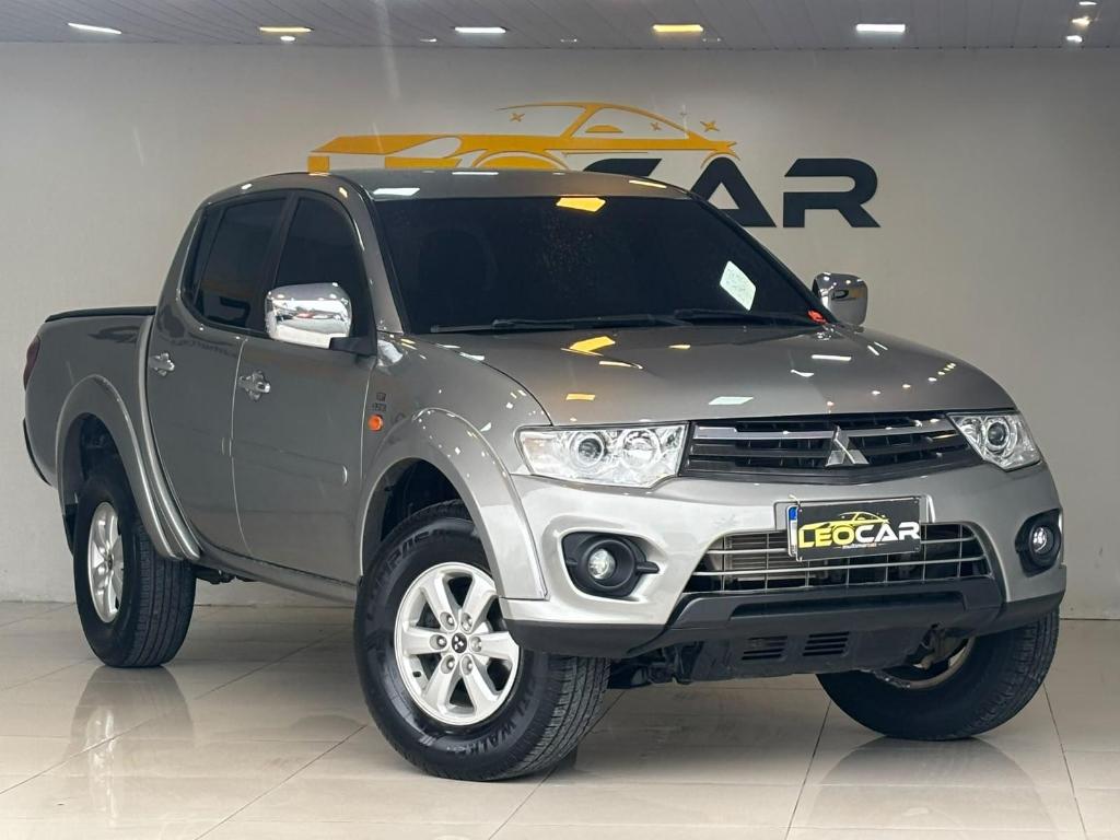 Mitsubishi L200 Triton 3.2 Di D Hpe Auto 4wd 2013