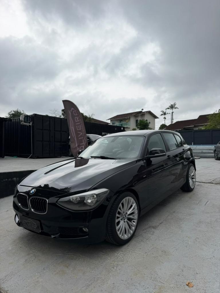 BMW 116I 1.6 AT 2015